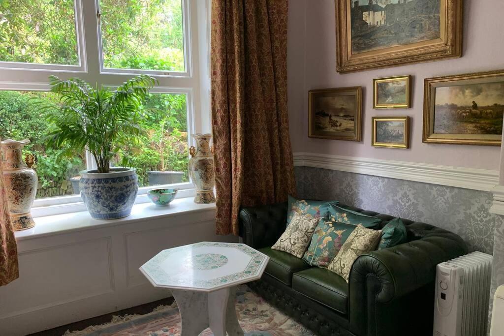 Luxurious Apartment In Historic Mansion - Sleeps 7 Ladock Exterior photo